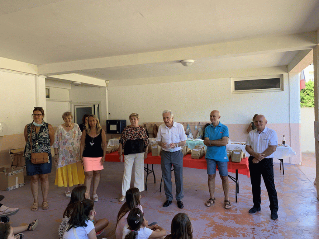 Remise cadeaux CM2 - 3 juillet 2020